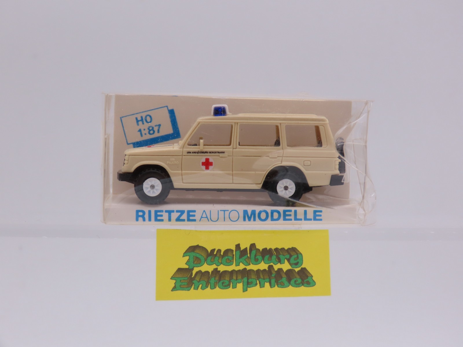 Rietze 50186 Mitsubishi Pajero DRK creme in OVP 1:87 187851 Rietze 50186 Mitsubishi Pajero DRK creme in OVP 1:87 187851