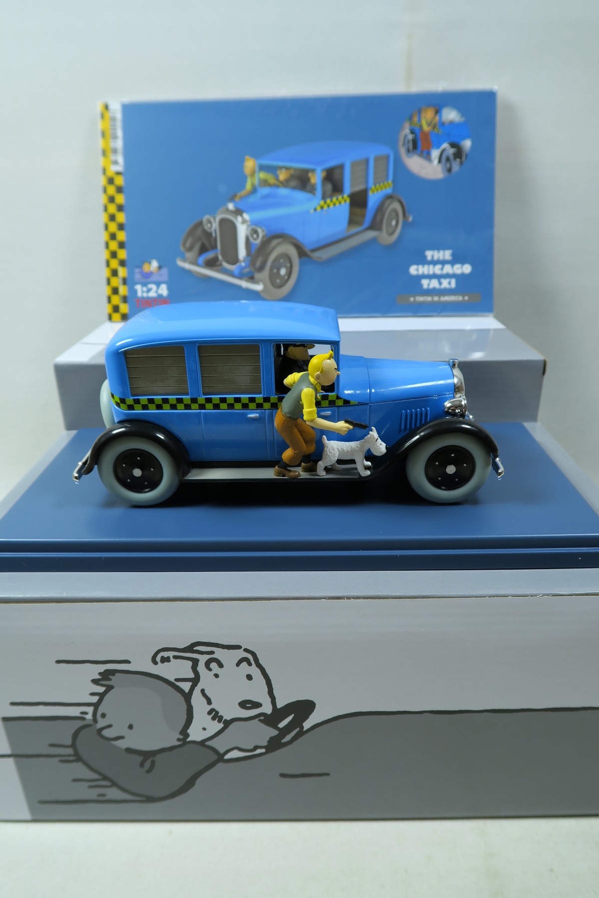 Tim & Struppi Tintin Auto 1/24 Chicago Checker Taxi Moulinsart 29907 Tim & Struppi Tintin Auto 1/24 Chicago Checker Taxi Moulinsart 29907