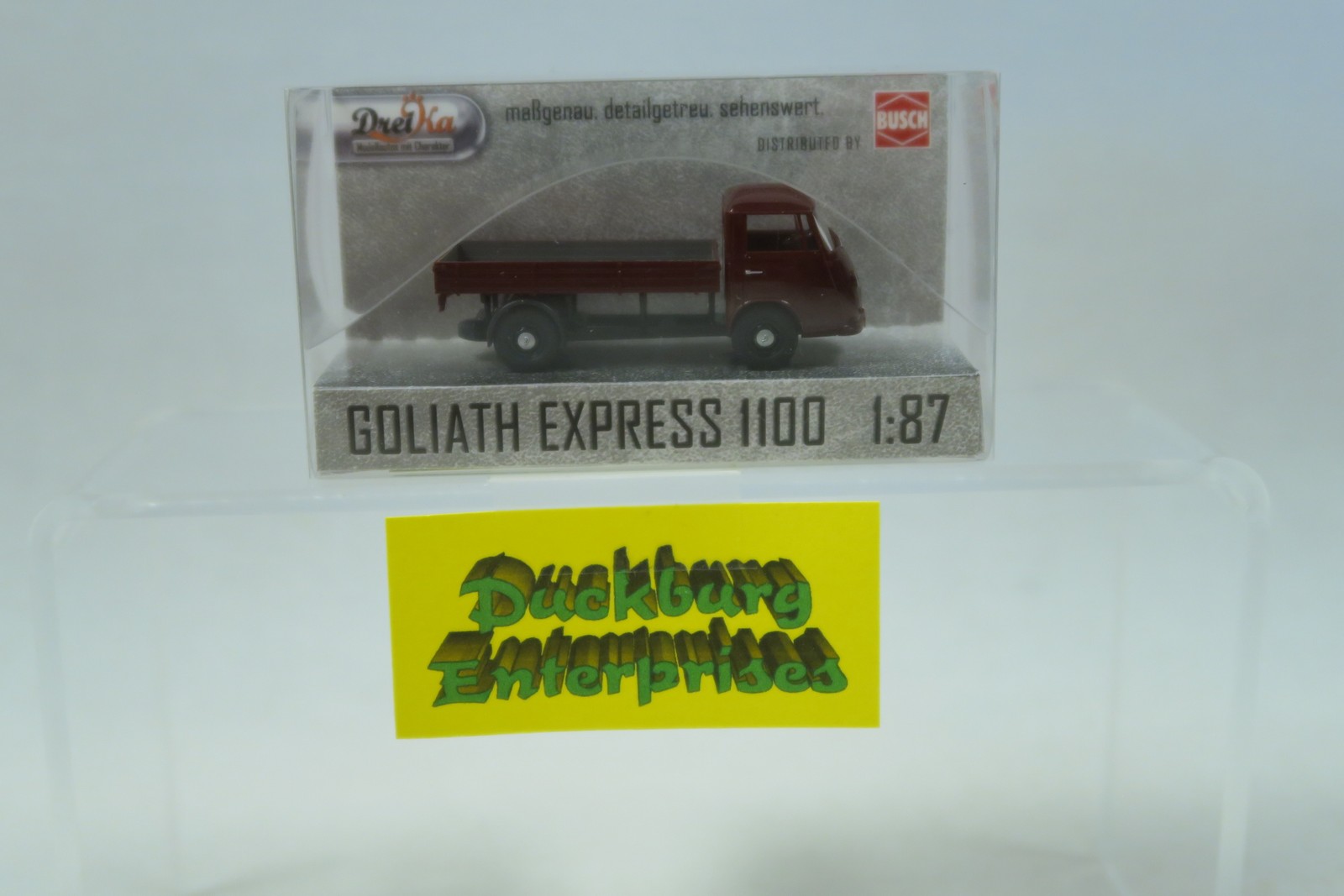 Busch 1:87 PKW 94202 Goliath Express 1100 Pritsche weinrot Dreika in OVP 169605 Busch 1:87 PKW 94202 Goliath Express 1100 Pritsche weinrot Dreika in OVP 169605