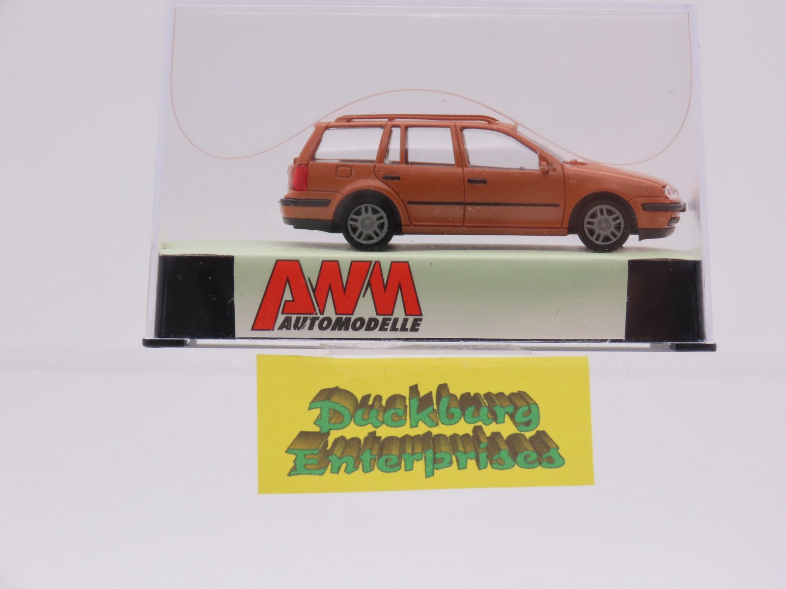 AWM 0799 VW Golf IV Variant kupfer in OVP 1:87 192889 AWM 0799 VW Golf IV Variant kupfer in OVP 1:87 192889