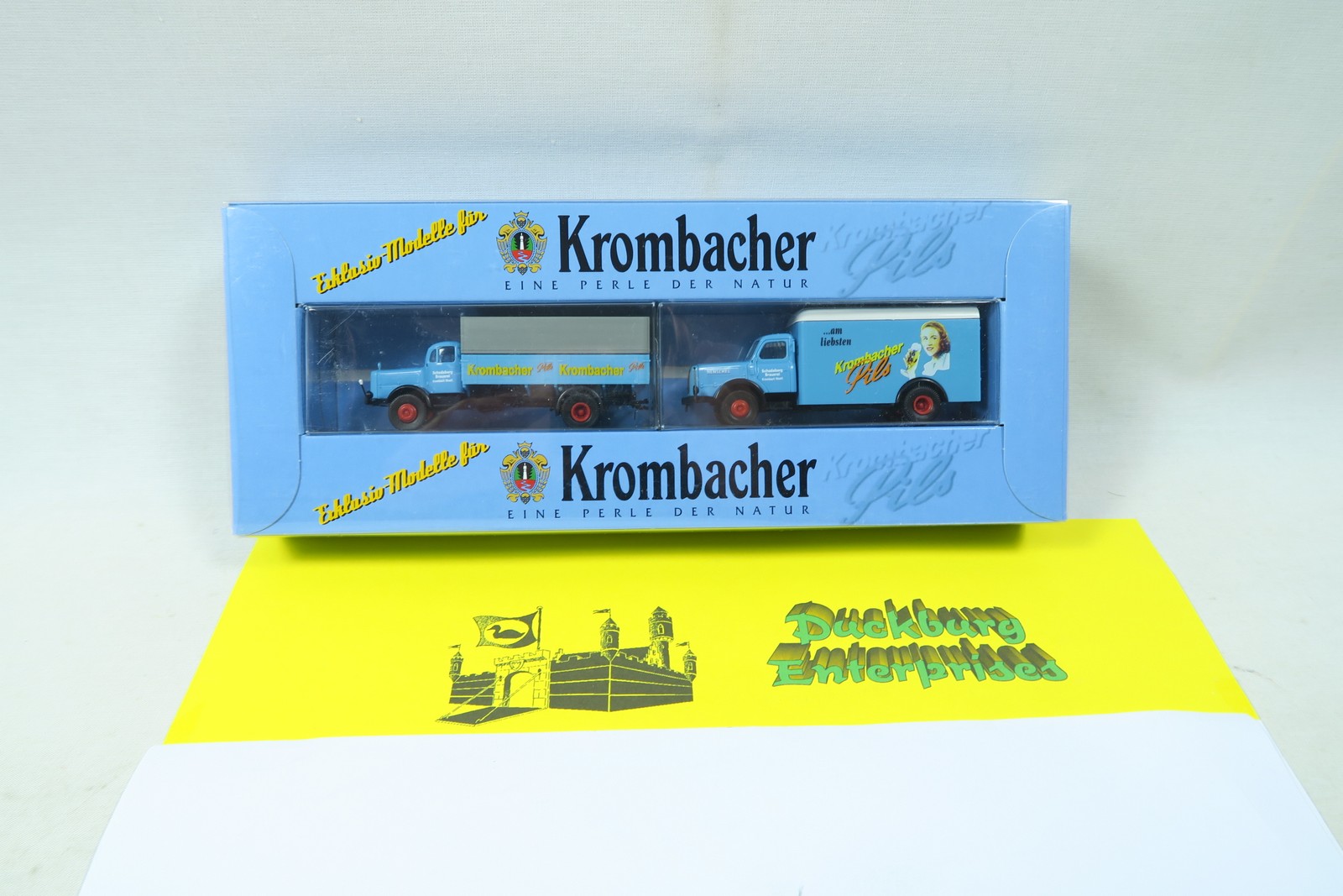 Brekina 2585 Krombacher Henschel HS 140 / MB L 5000 Set in OVP 1:87 185315 Brekina 2585 Krombacher Henschel HS 140 / MB L 5000 Set in OVP 1:87 185315