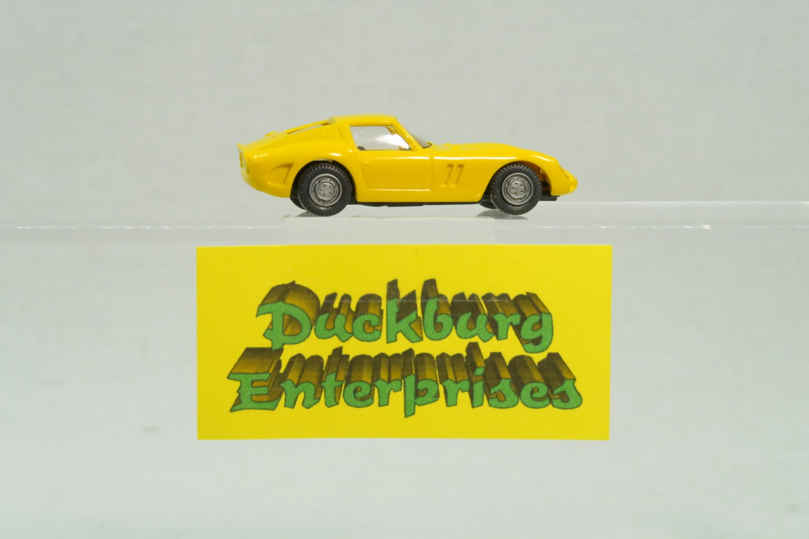 Praline 1:87 PKW x Ferrari 250 GTO gelb  lose 183478