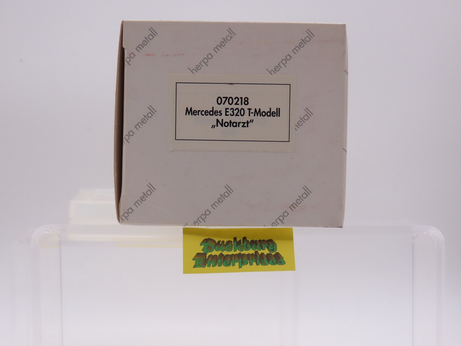 Herpa 070218 Mercedes Benz E 320 T-Modell Notarztin OVP 1:43 179173