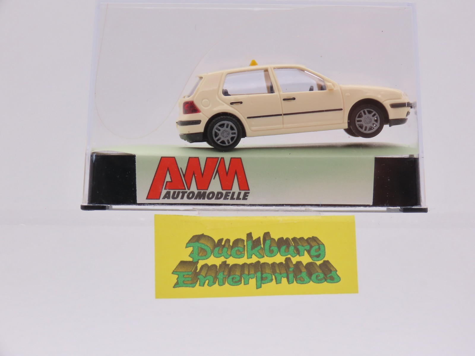 AWM 0777 VW Golf IV Taxi creme in OVP 1:87 192885
