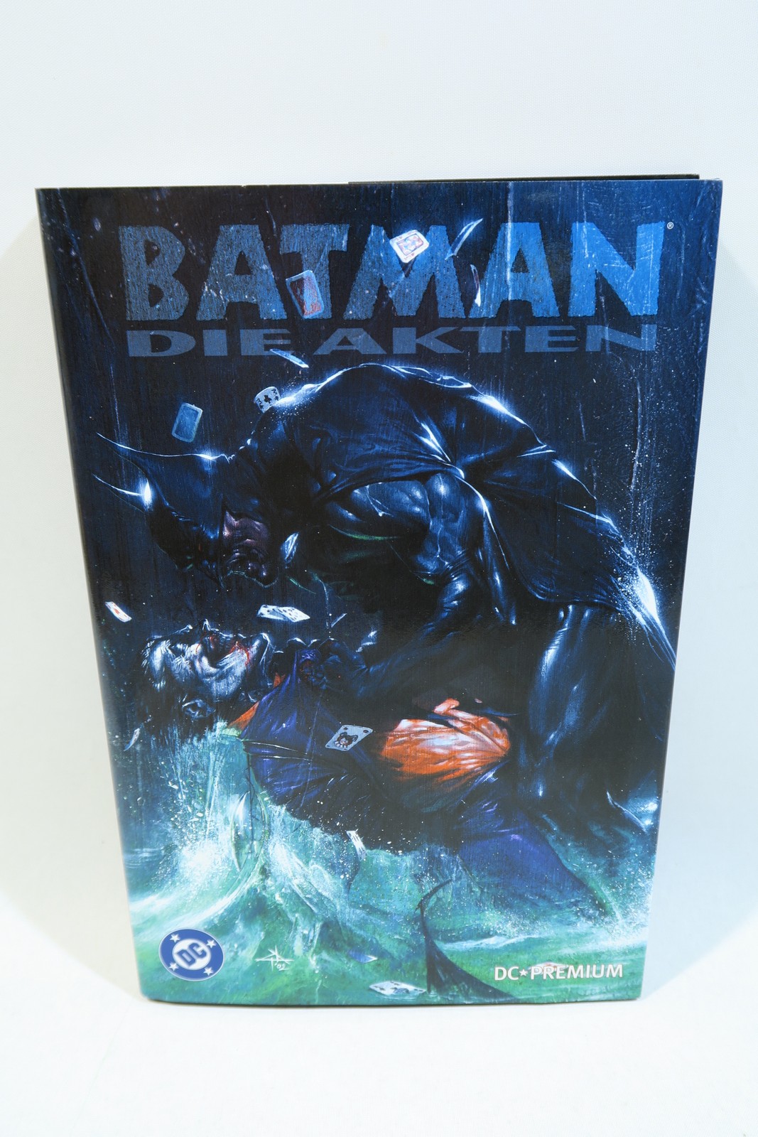 DC Premuim 38 Batman - Die Akten HC Panini im Z (1). 135891 DC Premuim 38 Batman - Die Akten HC Panini im Z (1). 135891