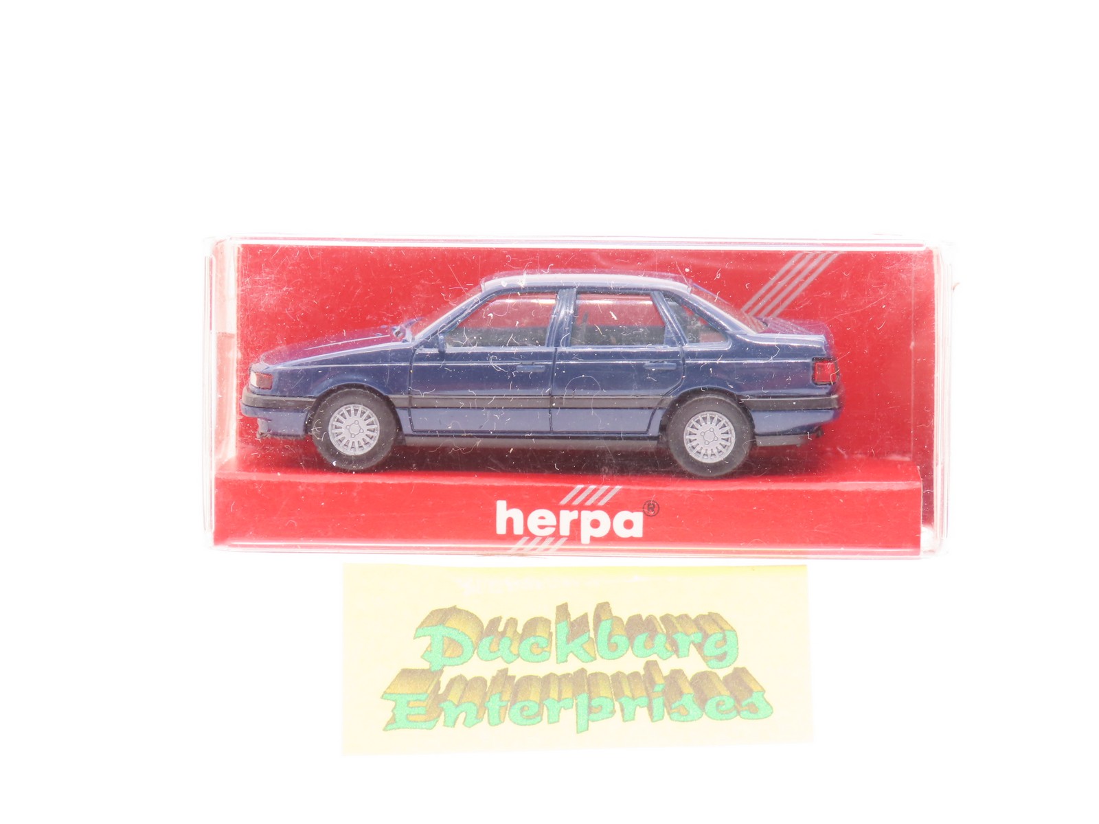 Herpa 020688 VW Passat Limousine dunkelblau in OVP 1:87 187931