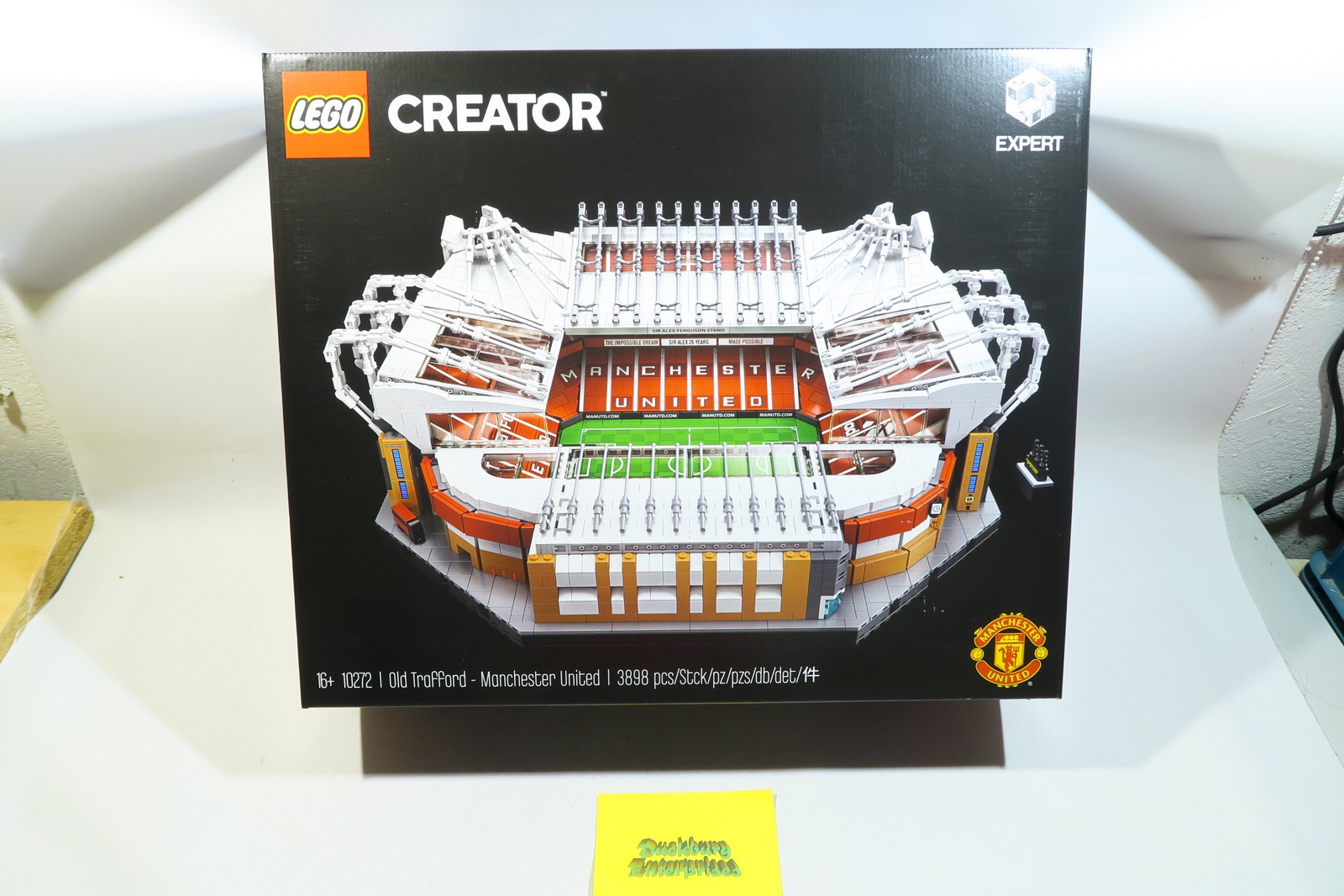 Lego 10272 Creator Old Trafford Stadion Manchester United MIB / in OVP L3149 Lego 10272 Creator Old Trafford Stadion Manchester United MIB / in OVP L3149