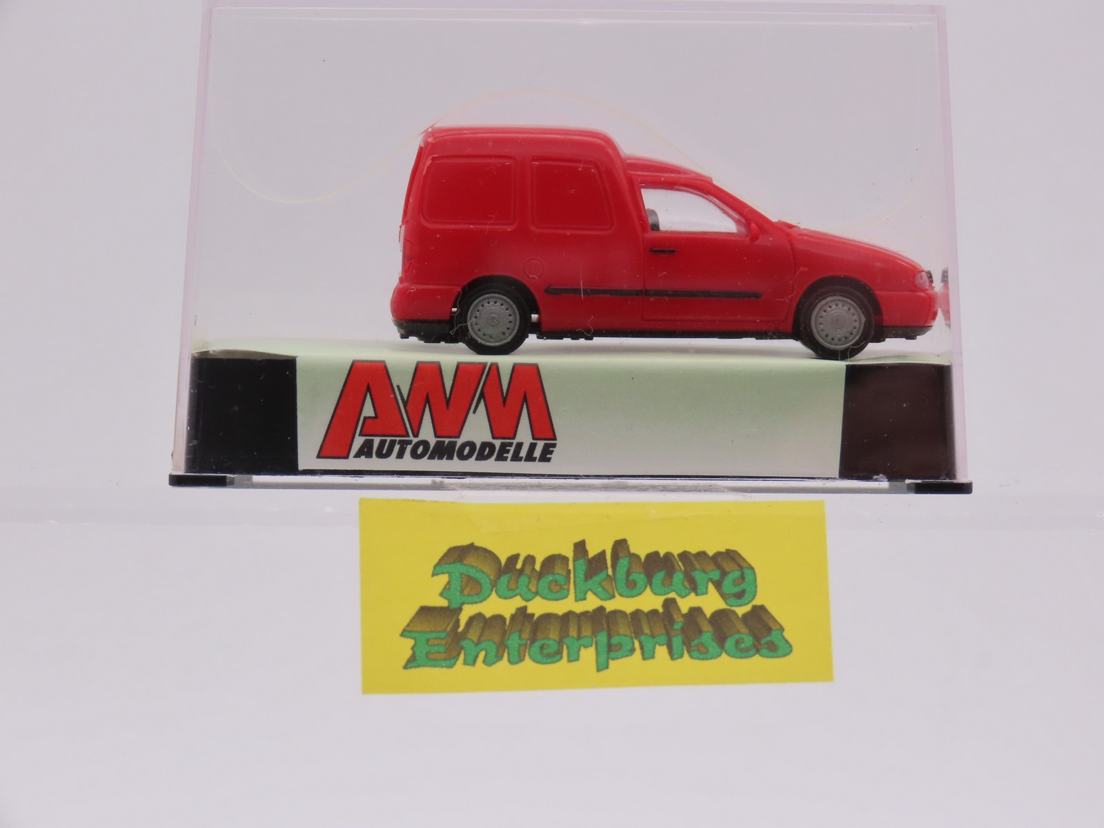 AWM 0725 VW Caddy Kasten rot in OVP 1:87 192875