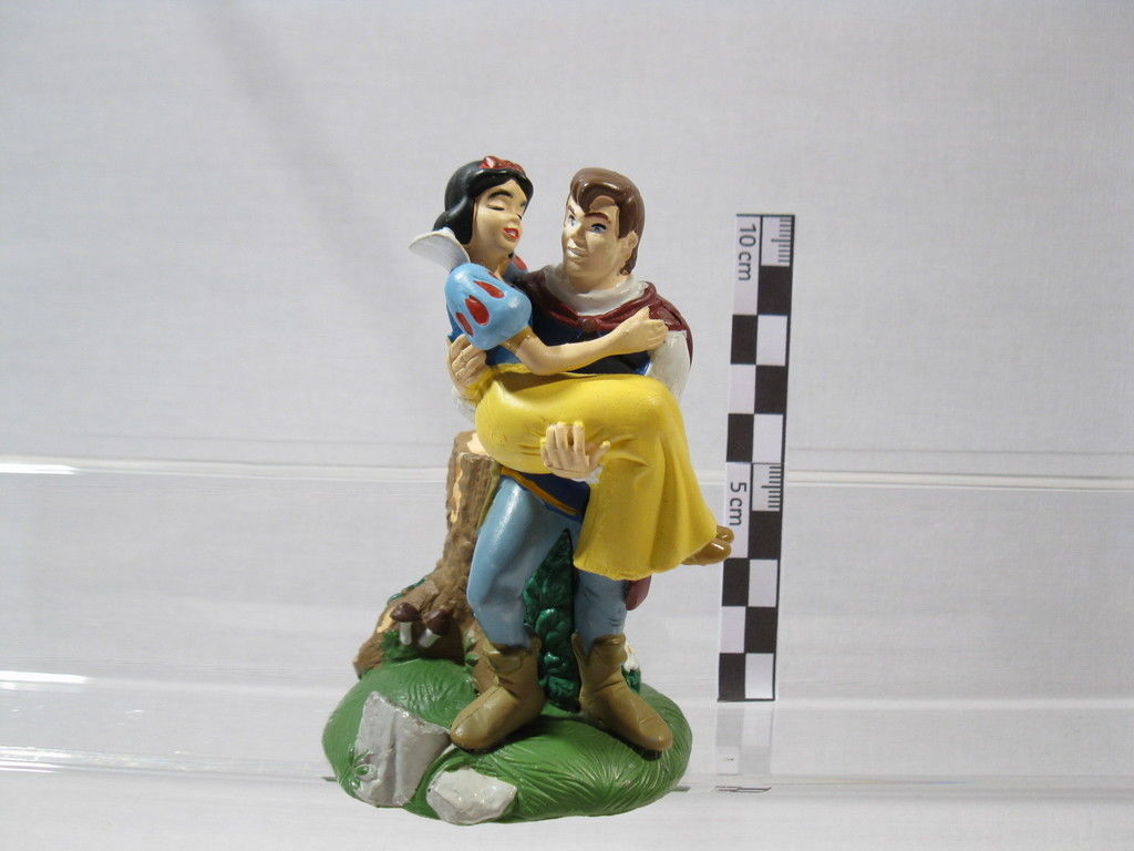 Schneewittchen Disney Store 90er Jahre: Snow White mit Prinz 60495 Schneewittchen Disney Store 90er Jahre: Snow White mit Prinz 60495