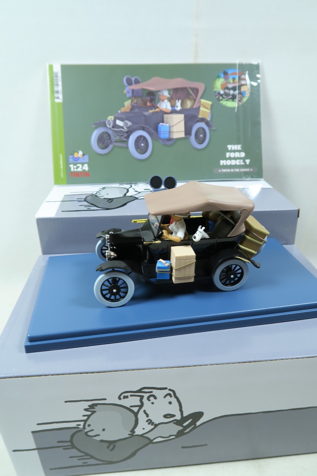 Tim & Struppi Tintin Auto 1/24 Ford T in schwarz Moulinsart 29905 Tim & Struppi Tintin Auto 1/24 Ford T in schwarz Moulinsart 29905
