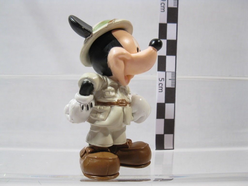 Disney Safari Park Serie 1999 :  MICKY MAUS  in Safari Outfit   60138 Disney Safari Park Serie 1999 :  MICKY MAUS  in Safari Outfit   60138