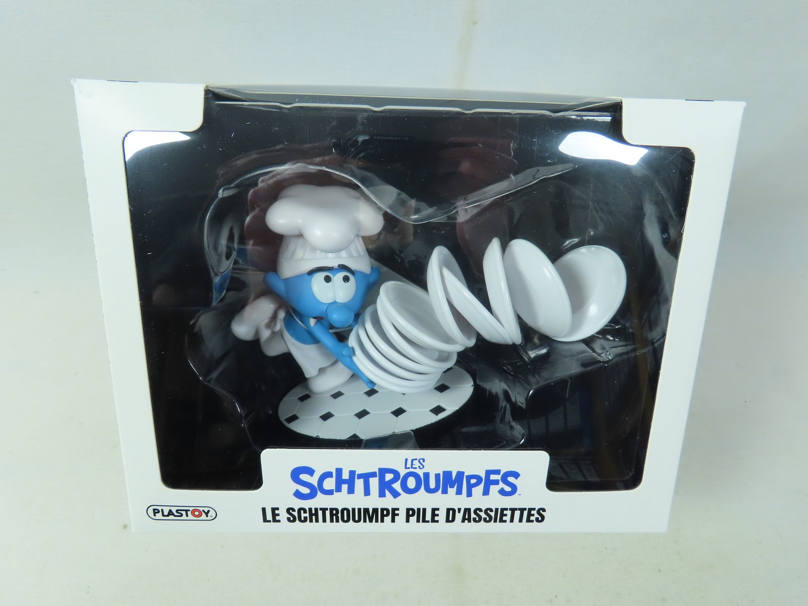 Koch Schlumpf mit Teller von Plastoy Collectoys Koch Schlumpf mit Teller von Plastoy Collectoys