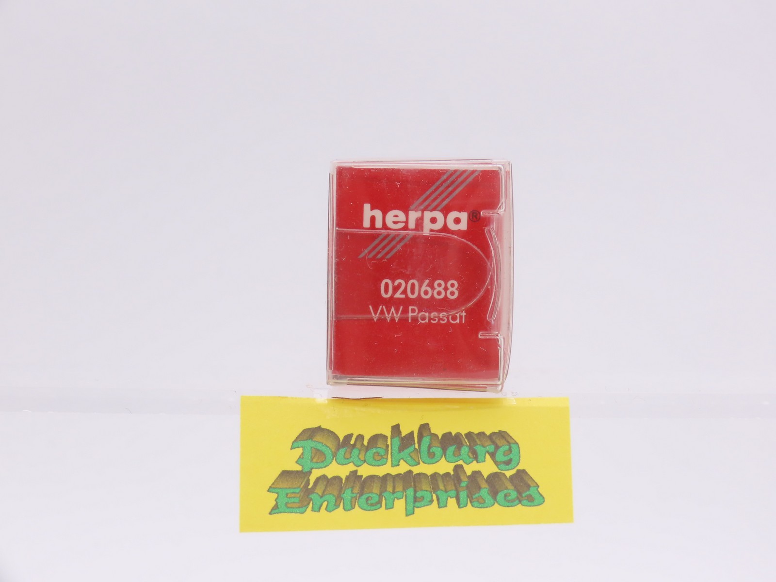 Herpa 020688 VW Passat Limousine rot in OVP 1:87 187927