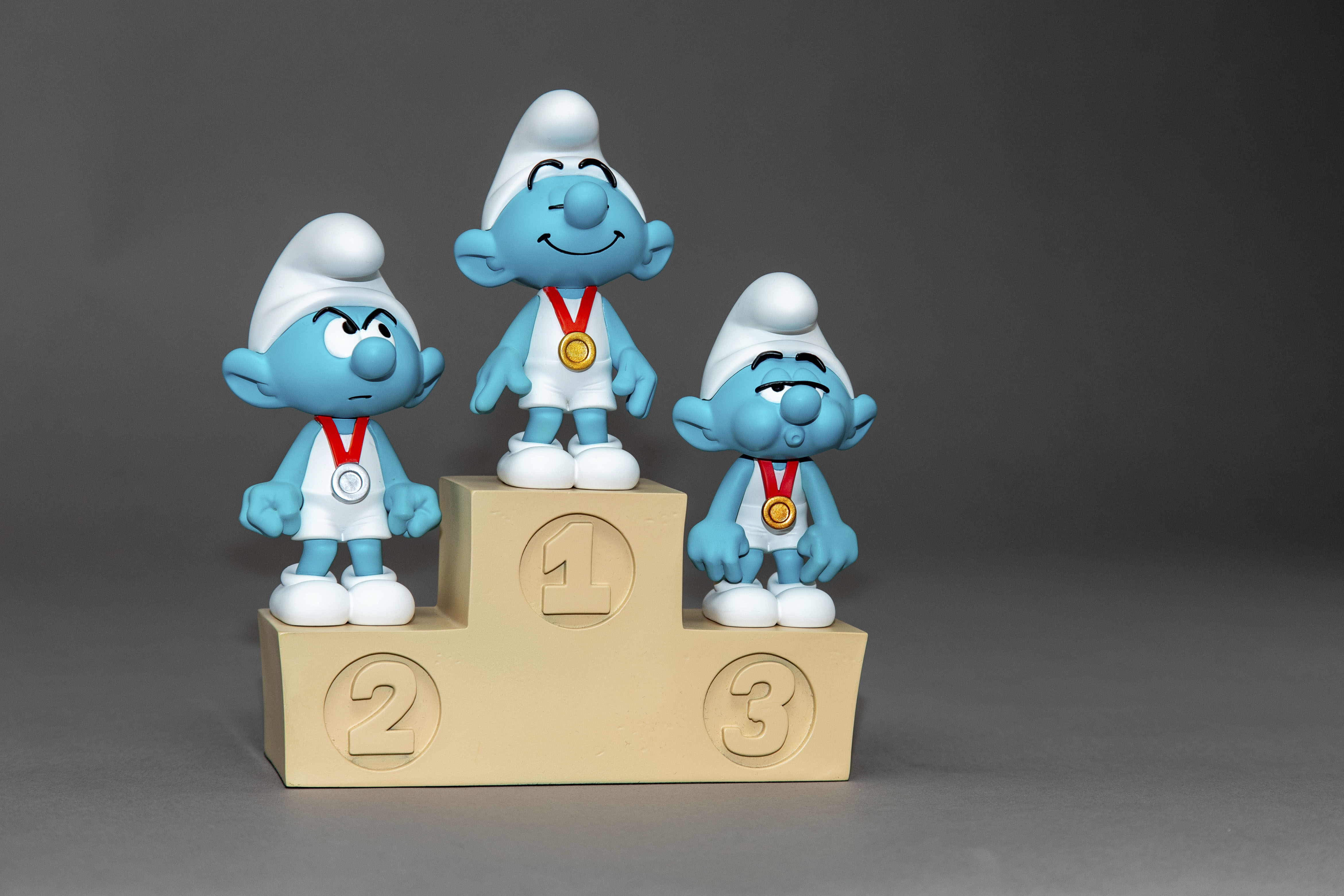 Schlümpfe auf Siegerpodest Kunstharz Fa. Plastoy Collectoys Schlümpfe auf Siegerpodest Kunstharz Fa. Plastoy Collectoys