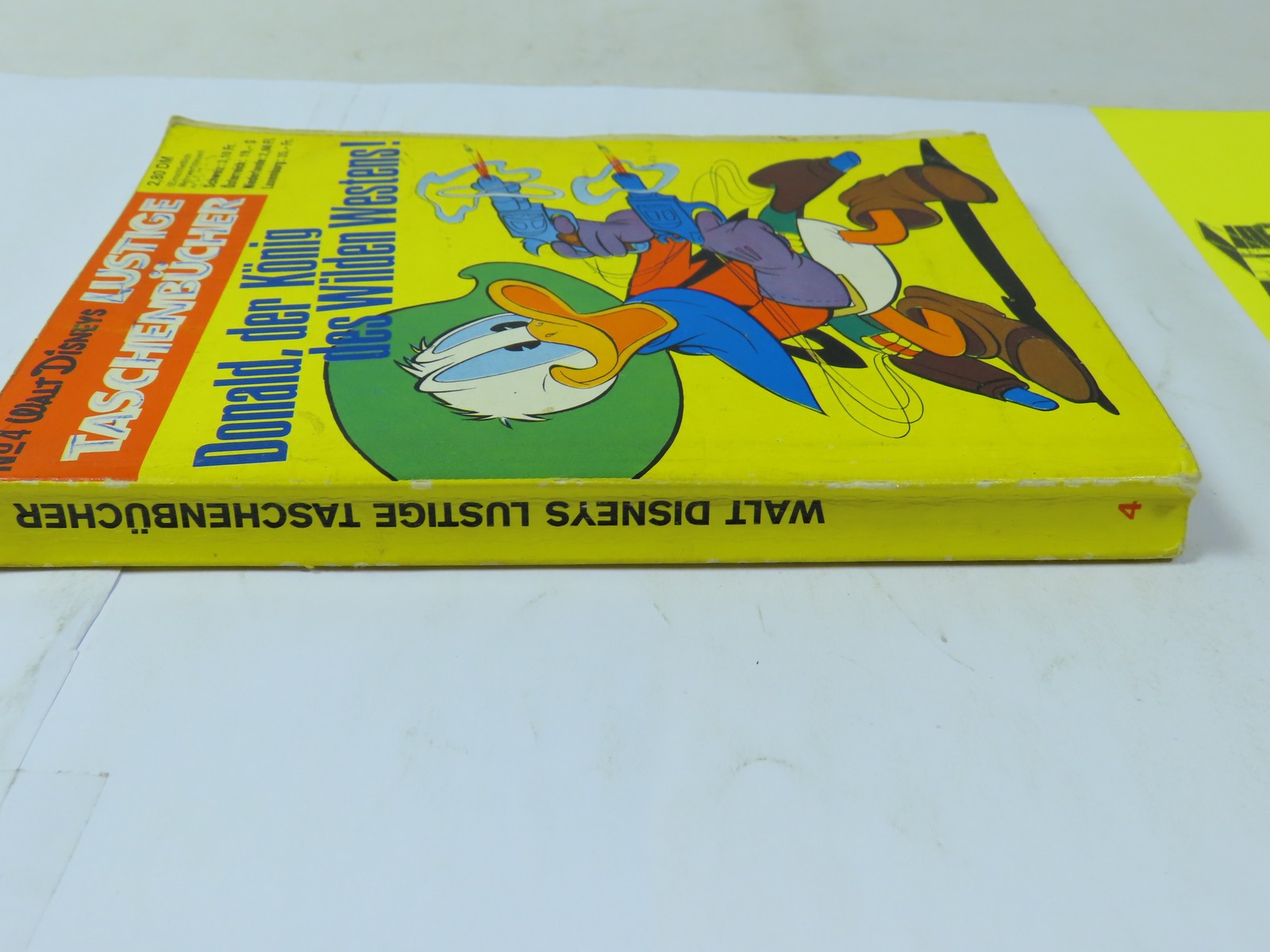 Donald Duck Lustiges Taschenbuch  Nr.  4 ERSTAUFLAGE  Ehapa im Z (3). 171389