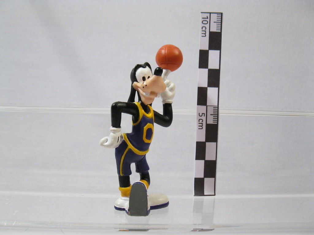 Disney winning team USA Serie:   Goofy Basketball   Disney Park 1998    60118 Disney winning team USA Serie:   Goofy Basketball   Disney Park 1998    60118