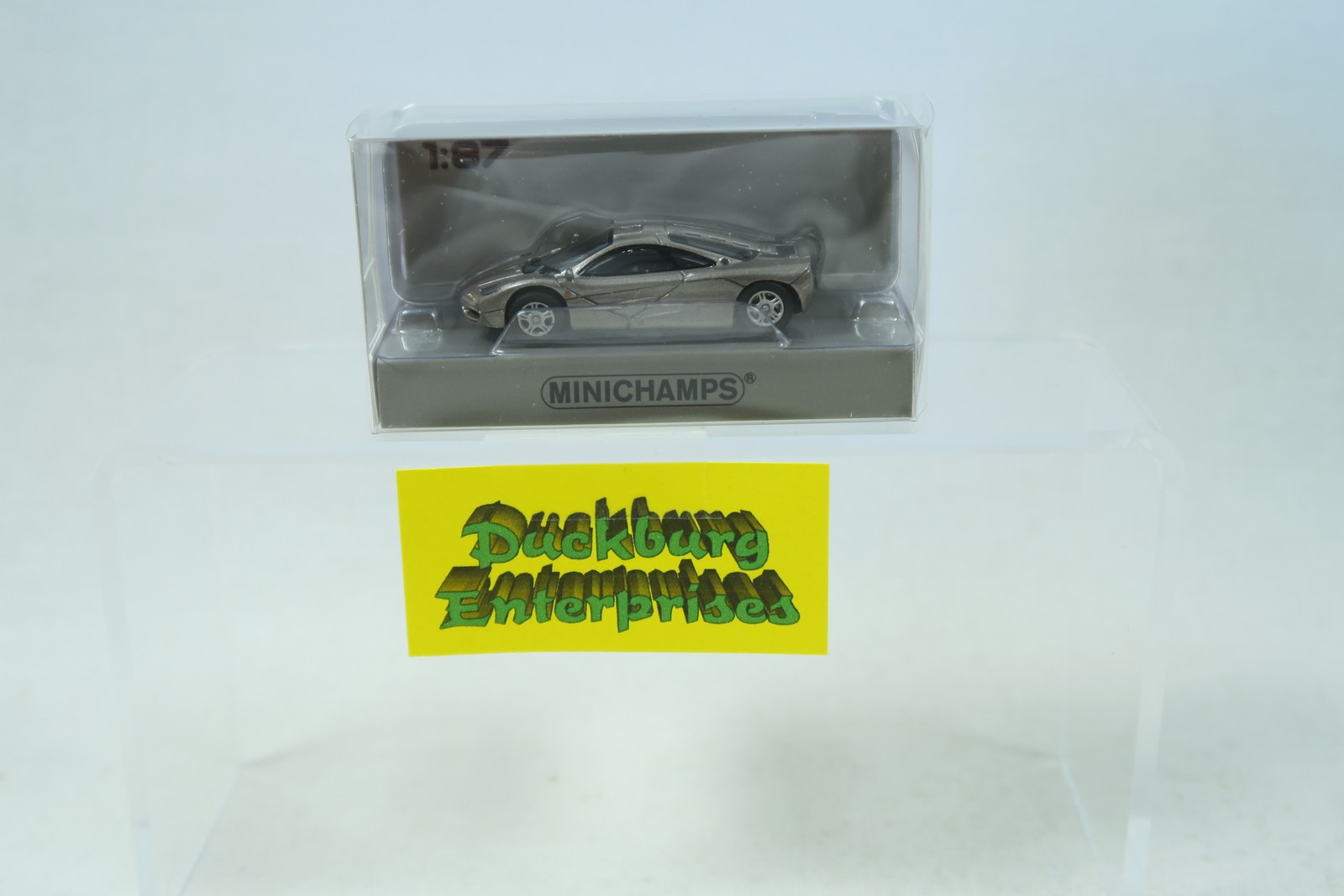 Minichamps 870 133824 McLaren F1 Road Car 1994 grau metallic OVP 1:87 166435 Minichamps 870 133824 McLaren F1 Road Car 1994 grau metallic OVP 1:87 166435