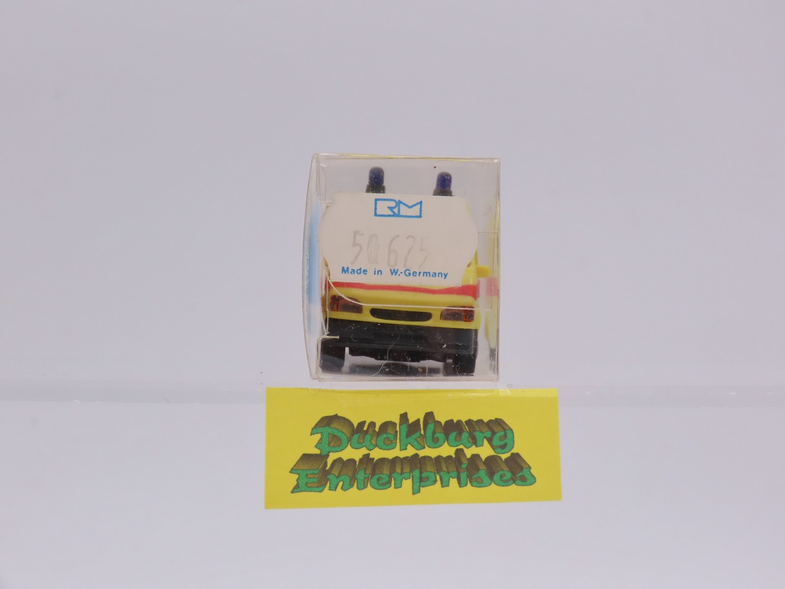Rietze 50625 Ford Transit Ambulance Prag gelb in OVP 1:87 187863
