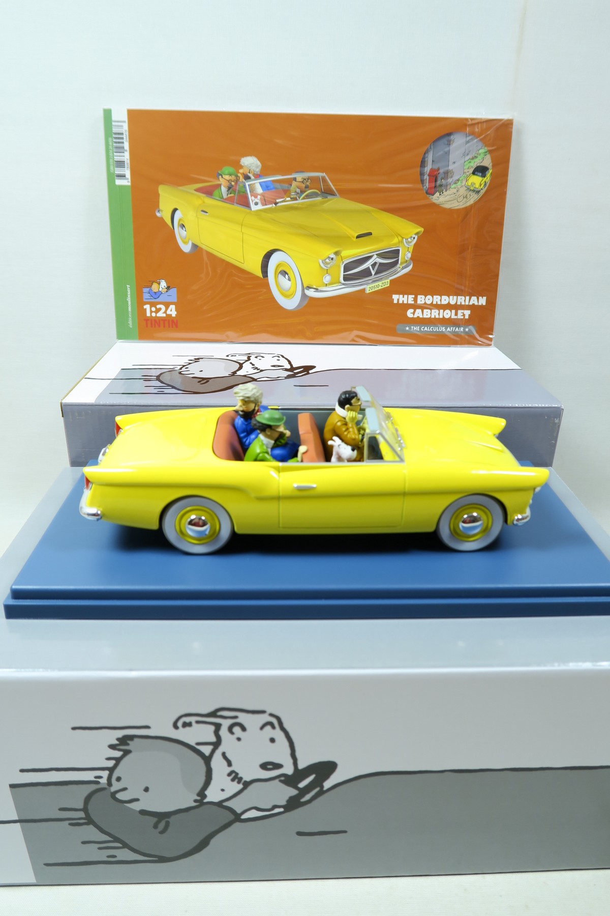 Tim & Struppi Tintin Auto 1/24 Cabrio Borduria Moulinsart 29924 Tim & Struppi Tintin Auto 1/24 Cabrio Borduria Moulinsart 29924