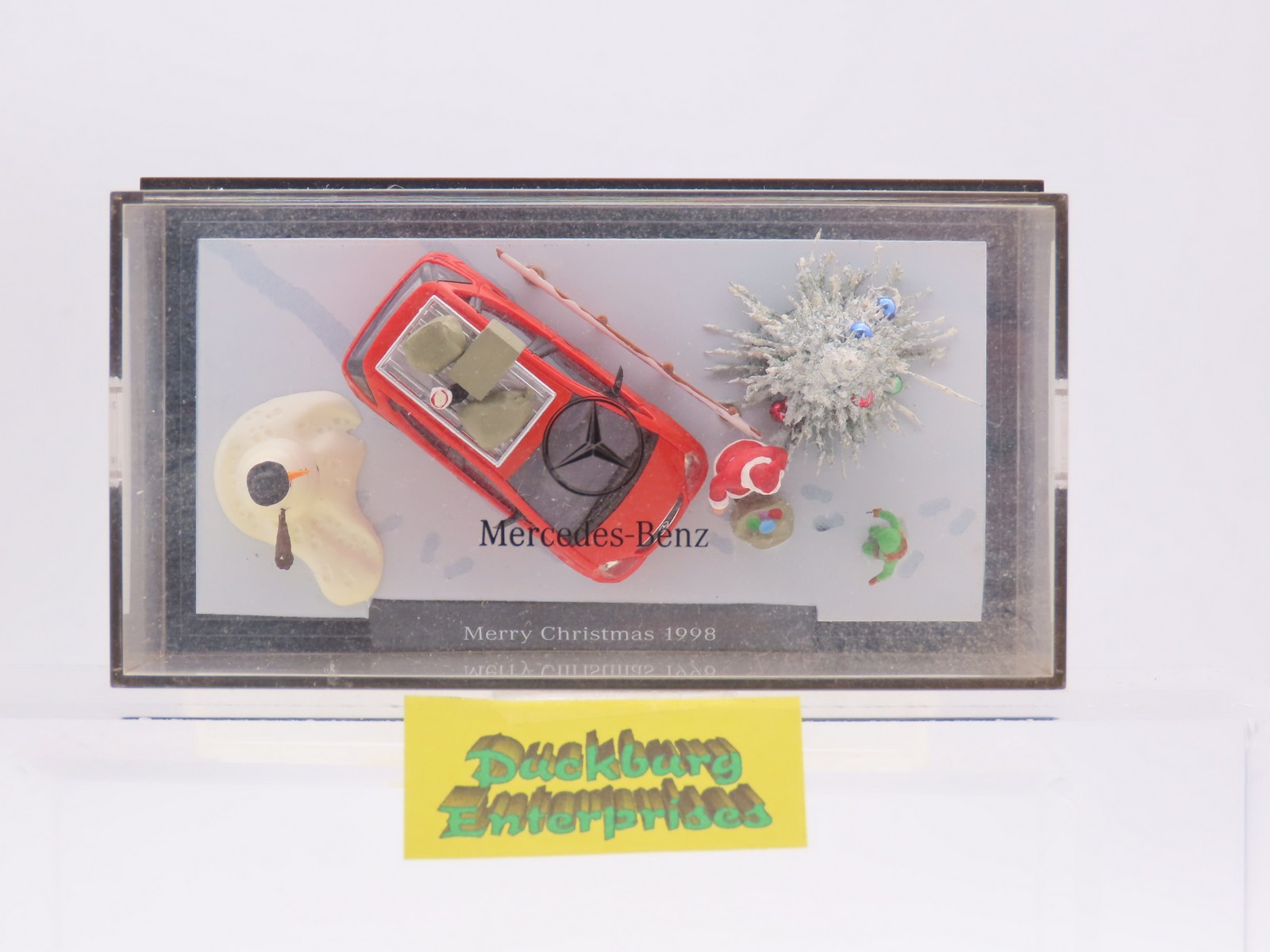 Busch Diorama x Mercedes Benz A Klasse Weihnachten 1998 rot in OVP 1:87 188381