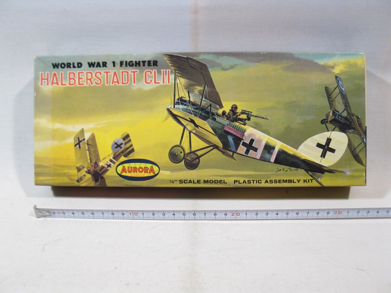 Aurora 136 Halberstadt CLII world war 1 fighter scale 1/4´´ lose in box mb5193- Aurora 136 Halberstadt CLII world war 1 fighter scale 1/4´´ lose in box mb5193-