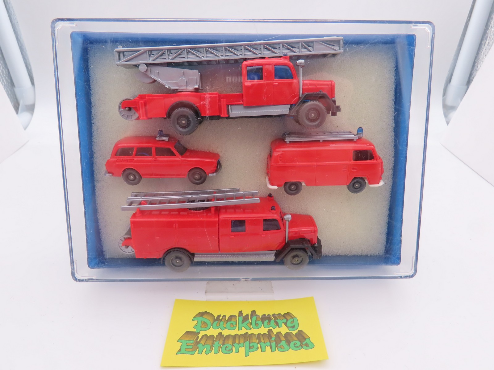 Wiking 2120 Feuerwehr Geschenk Packung VW Magirus Set in OVP 1:87 179111 Wiking 2120 Feuerwehr Geschenk Packung VW Magirus Set in OVP 1:87 179111